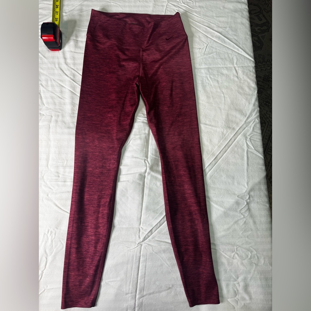 Women’s Nike Dri-fit leggings